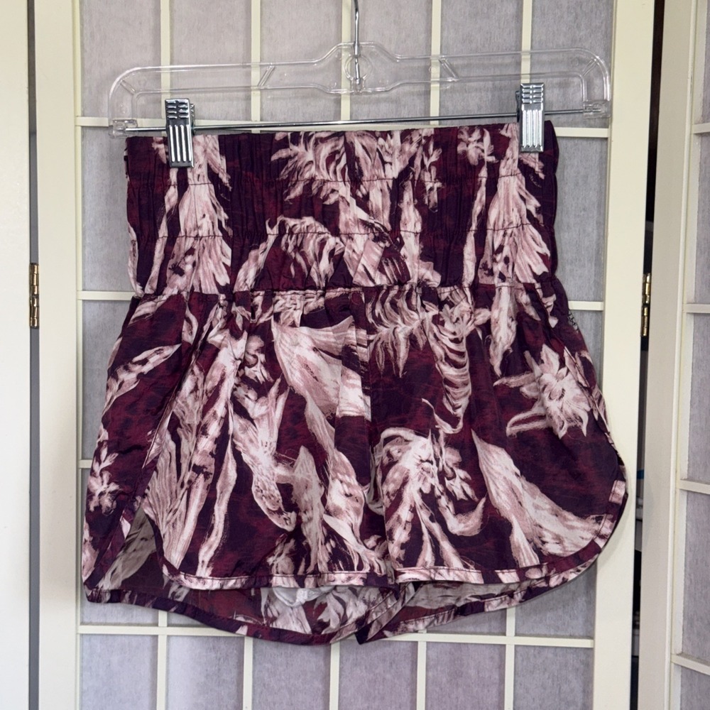 Free People FP  Movement Floral Hi Rise Running Athleisure Gym‎ Shorts Size XS